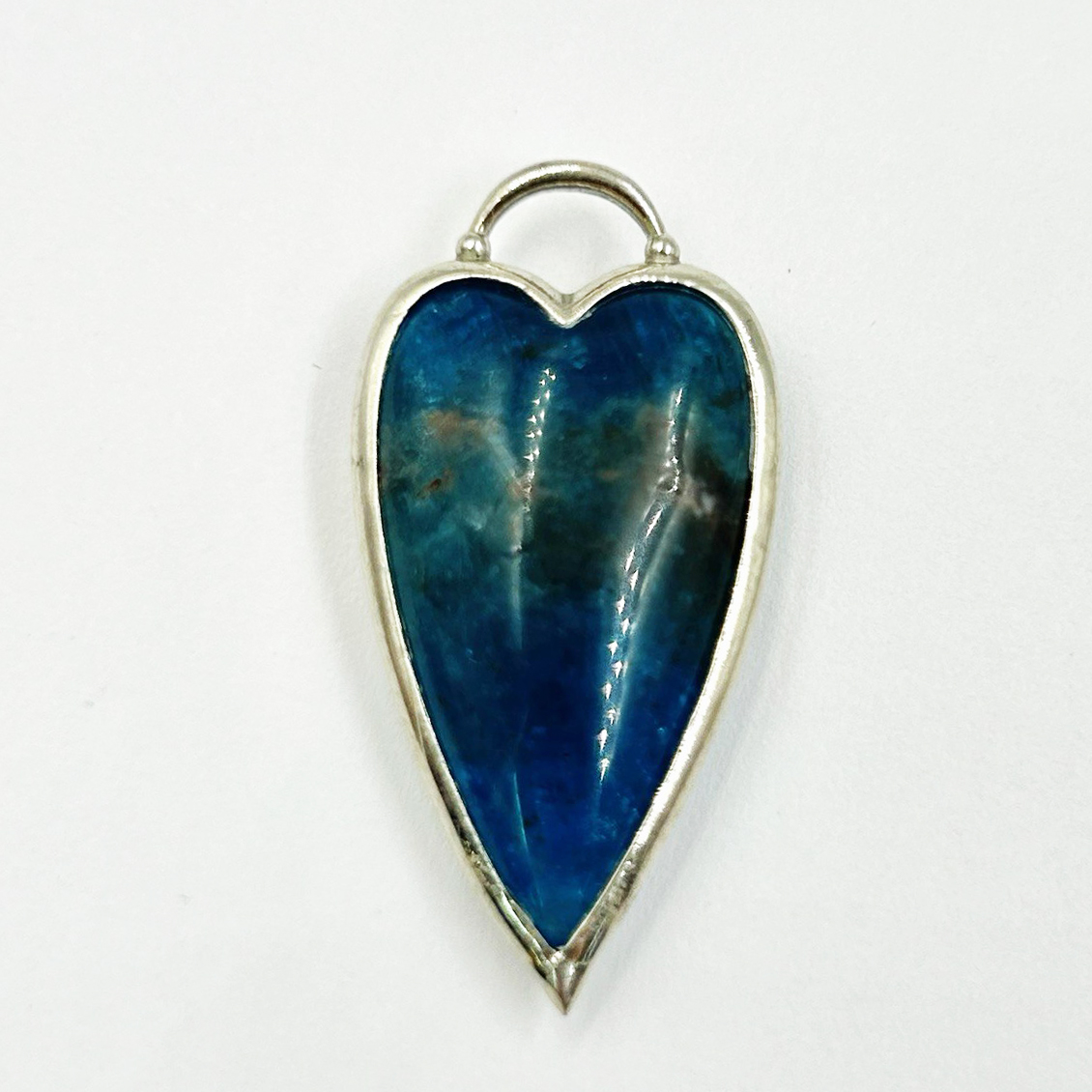 Кулон сердце апатитом 19*38мм цвет серебро